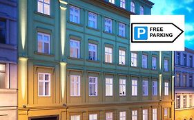 The Dante Prague - Family Apartments With Free Parking